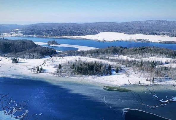 Entre Lacs Et Montagnes , Maison Individuelle,Lits Prepares, Parking Et Menage Inclus Baresia-sur-l'Ain Esterno foto